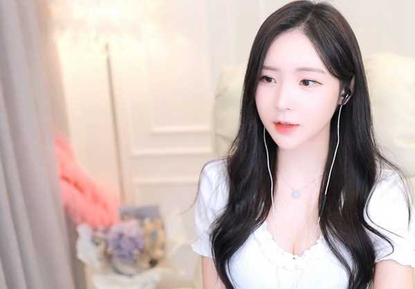 欧洲lv尺码大精品久久久